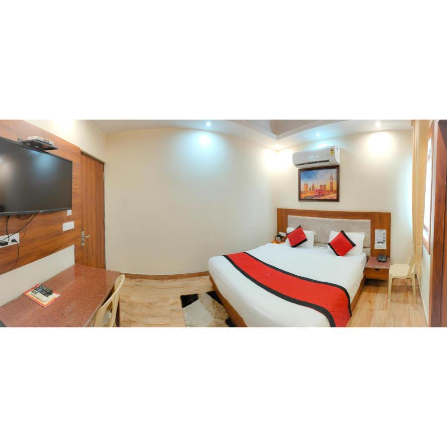 The Royal Bhumesh Hotel Katra  Exterior photo