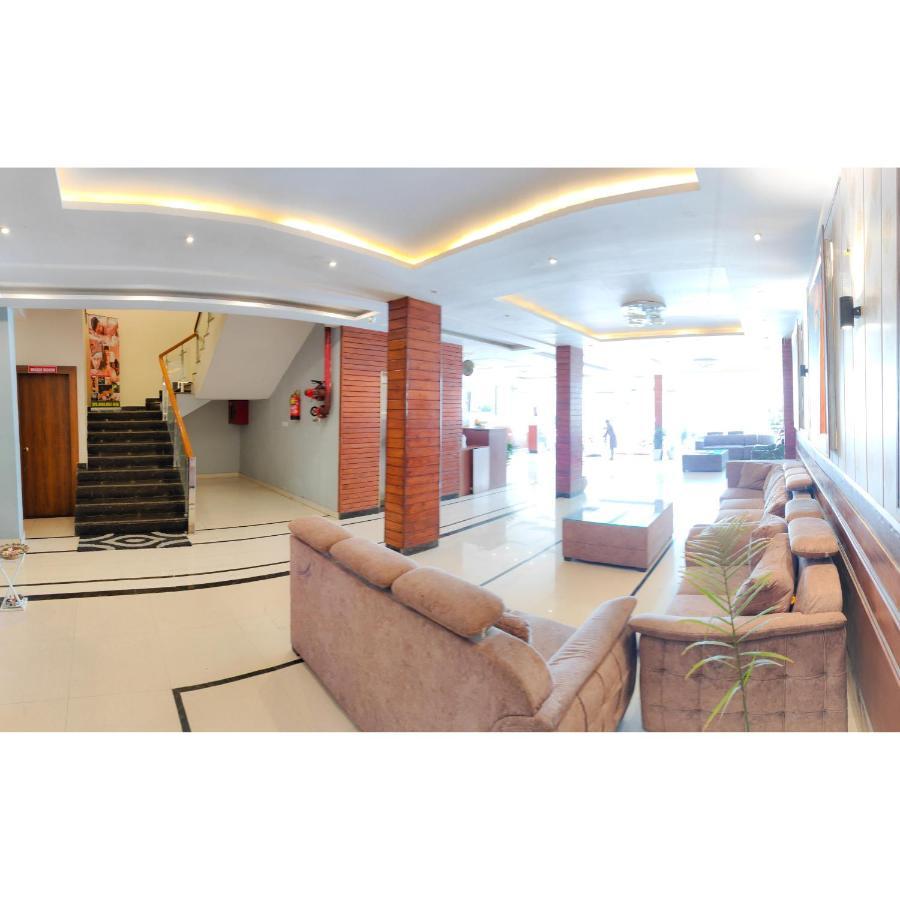 The Royal Bhumesh Hotel Katra  Exterior photo