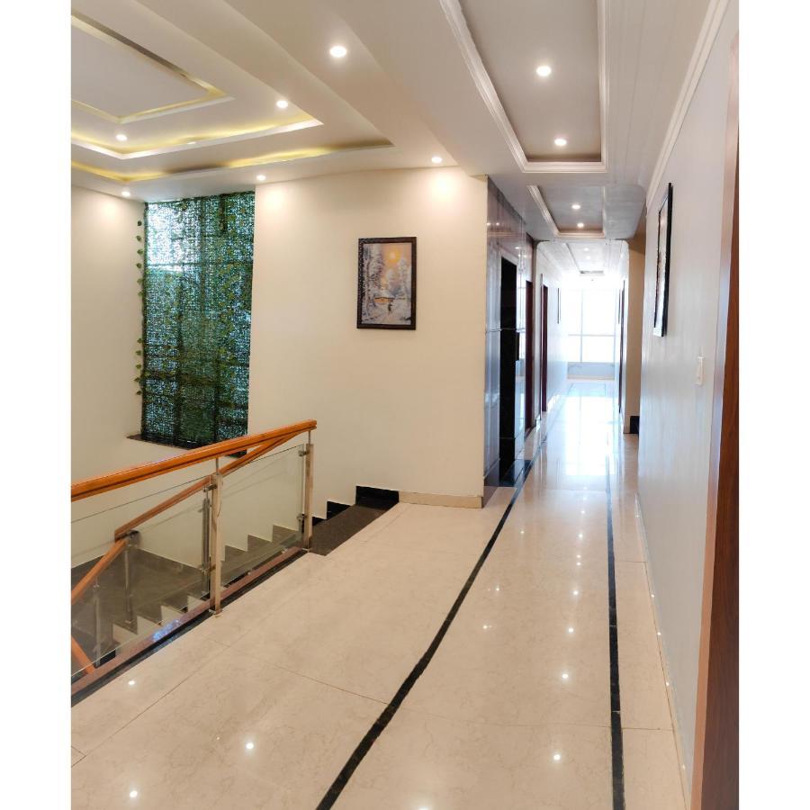 The Royal Bhumesh Hotel Katra  Exterior photo
